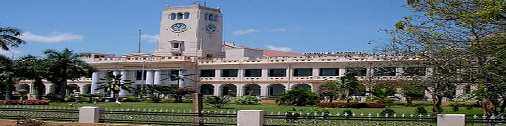 Coxtan Administrative & Management College