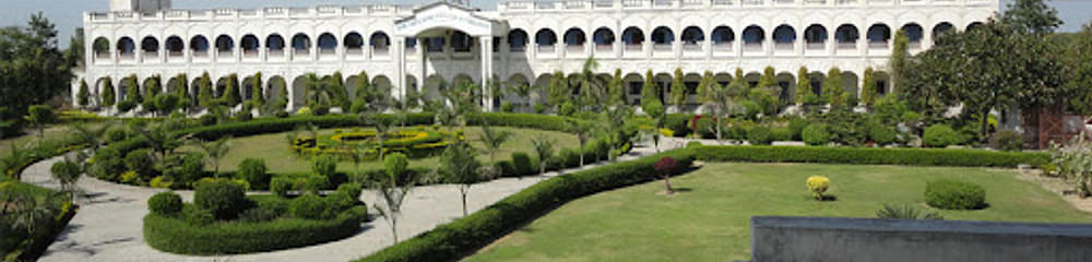 Shri Gopichand College of Pharmacy