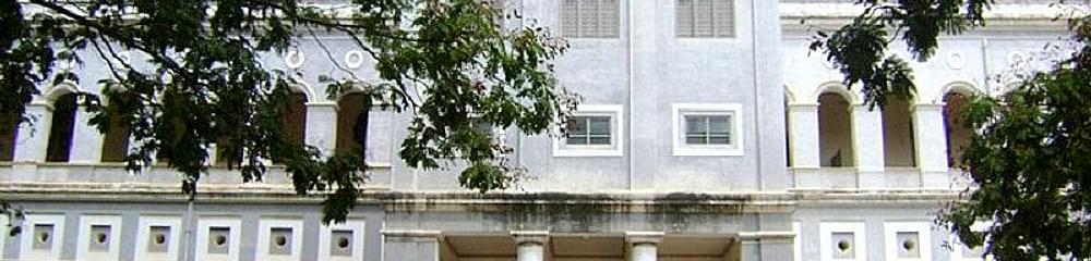 Yuvaraja's College