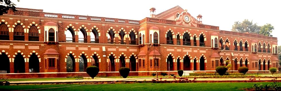 Dayalbagh Educational Institute DEI Agra Courses Fees 2024 2025