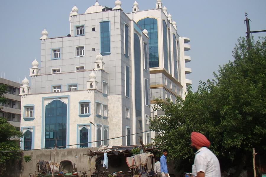 Government Medical College - GMC, Amritsar - Images ...