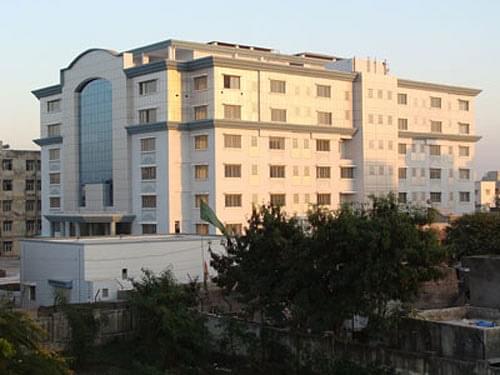 Gujarat Ayurved University GAU Jamnagar Hostel Fees details