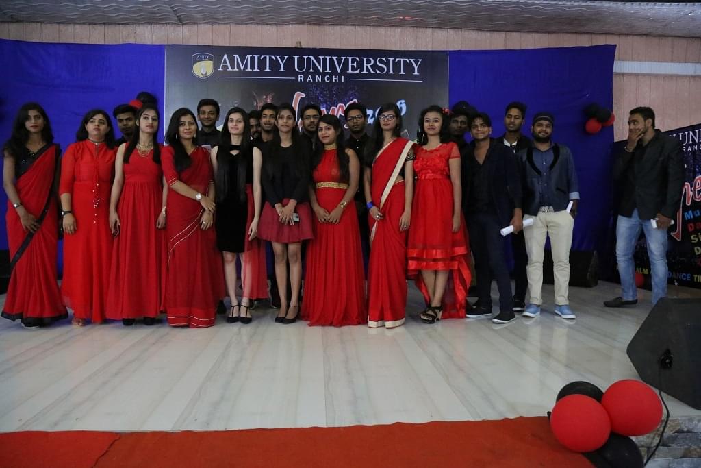 Amity University Mumbai (@amityunimumbai_official) • Instagram photos and  videos