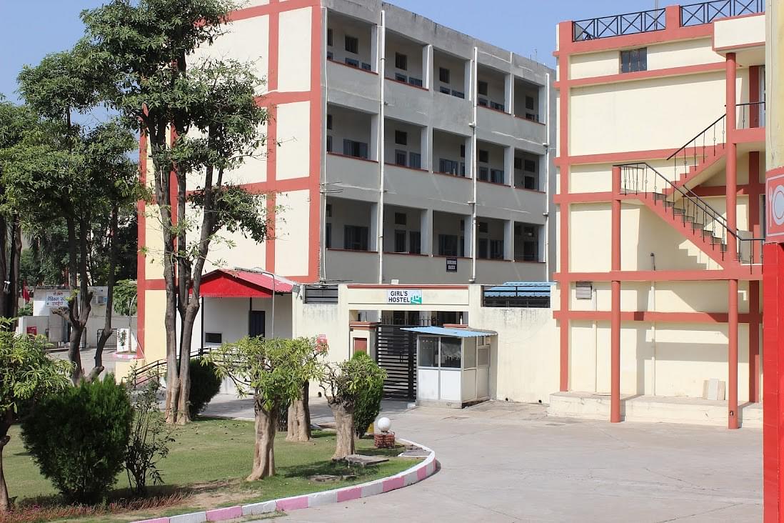 Bhojia Dental College Baddi Courses Fees Admission 2024 Placement