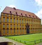 Osnabruck University Rankings Courses Admissions Tuition Fee Cost Of Attendance Scholarships