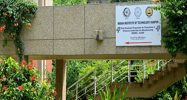 IIT Kanpur, eMasters