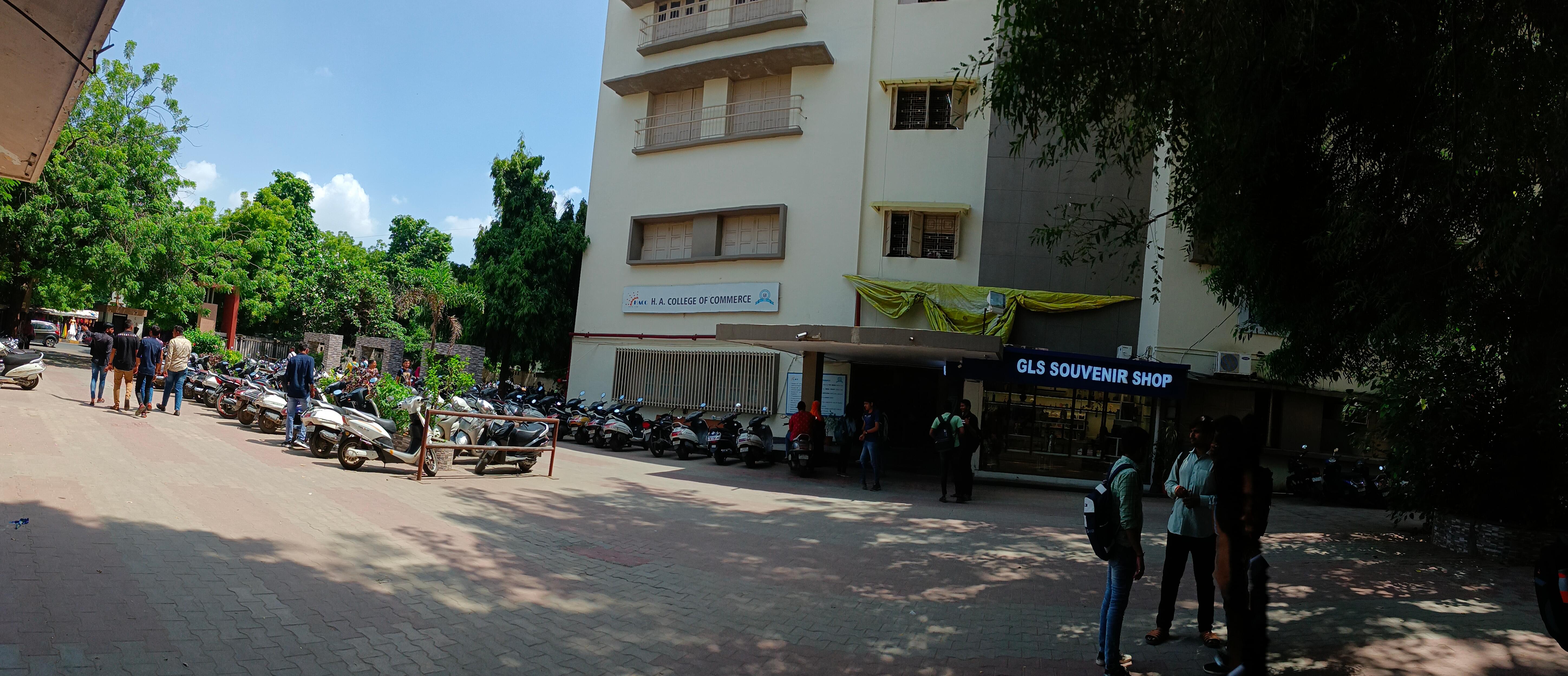 H.A. College of Commerce [HACC], Ahmedabad Courses, Fees, Admission 2024